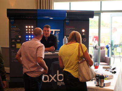 Saxby Stand